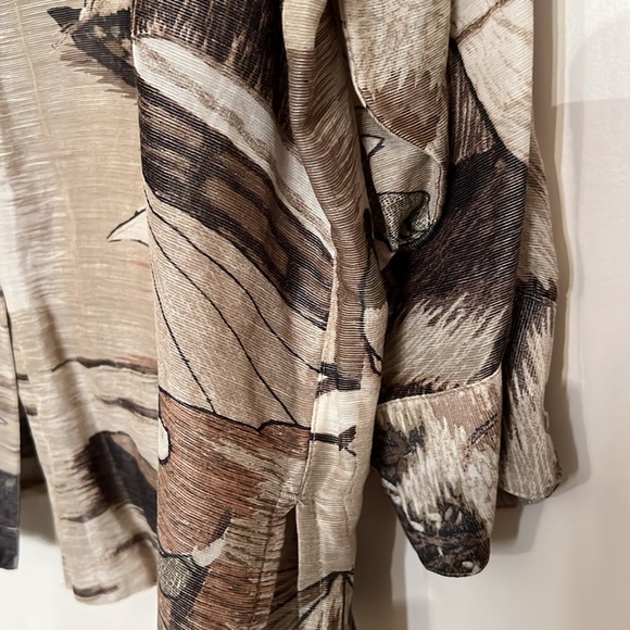 Chico’s Design Blouse - Picture 4 of 6